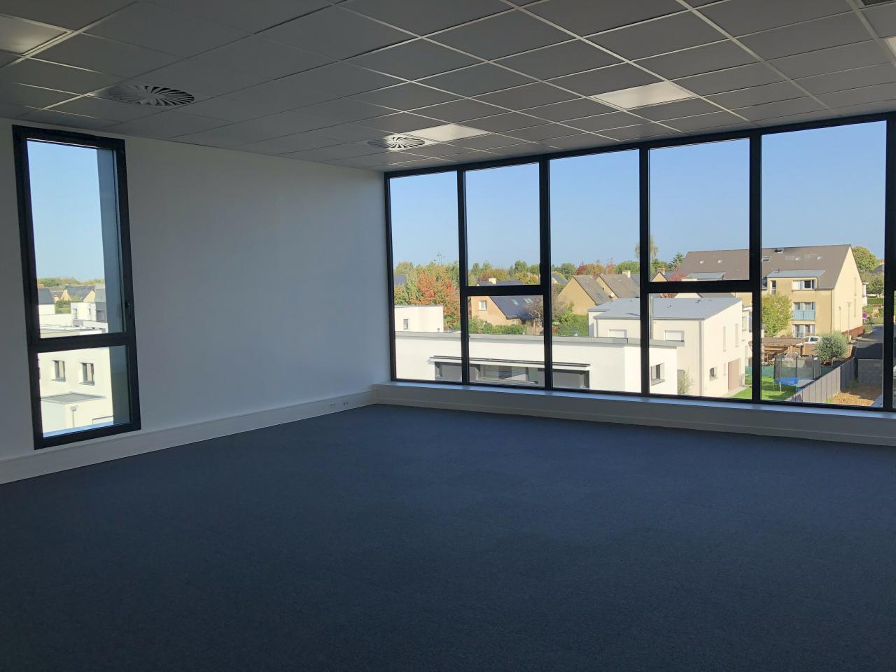 Bureau Saint-Grégoire 2921m² Vente bureau Saint-Grégoire Ille-et-Vilaine OVBUR2113304 2